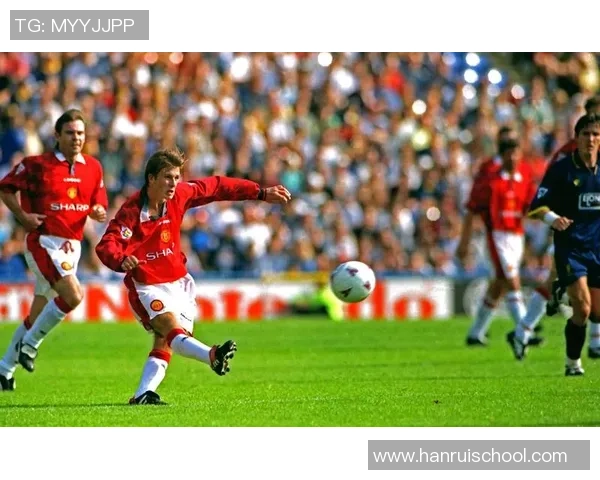 韩国当家足球明星因伤缺席重要比赛球迷惋惜期待早日复出